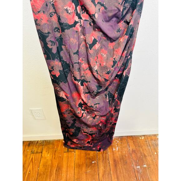 SLATE & WILLOW Red Purple Ruched Floral Side Slit Scoop Neck Dress size 0 - Picture 9 of 16